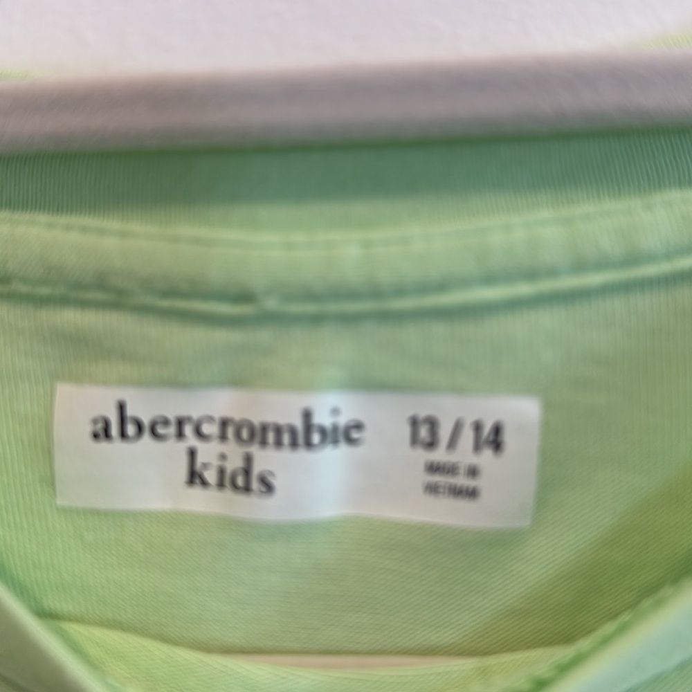 Abercrombie Kids Graphic Tee! - Picture 4 of 5